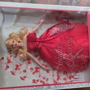 Barbie 2012 holiday edition